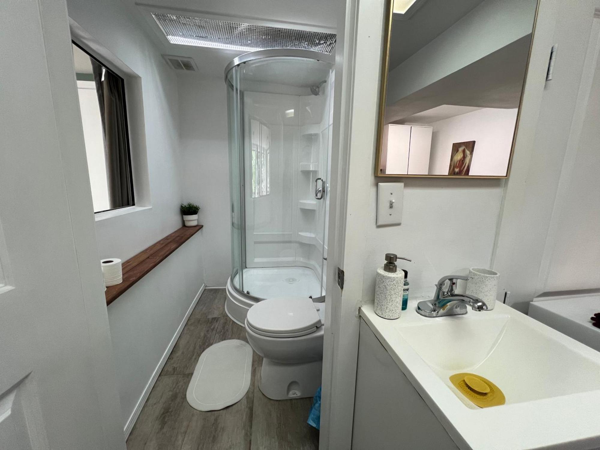 Creekside Private Suite 北温哥华 外观 照片